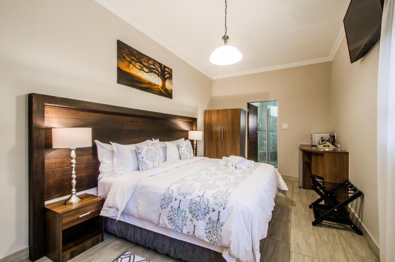 Three Olives Guesthouse Centurion Zewnętrze zdjęcie