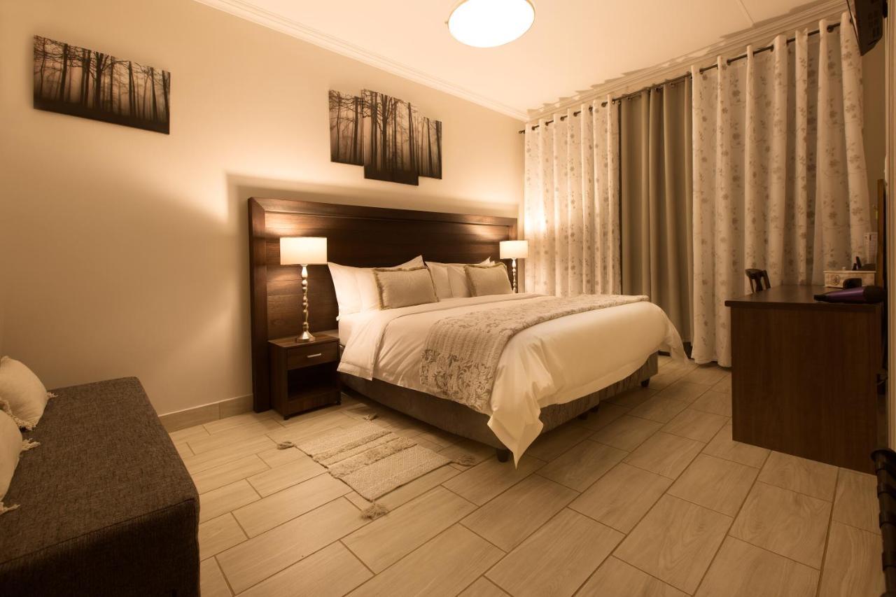 Three Olives Guesthouse Centurion Zewnętrze zdjęcie